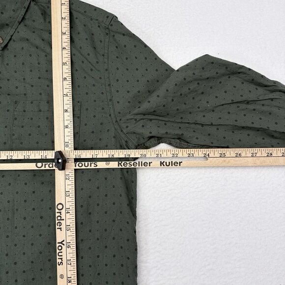 Marine Layer Button Down Shirt Mens Size Medium Green Polka Dot Casual Geometric - Picture 8 of 9